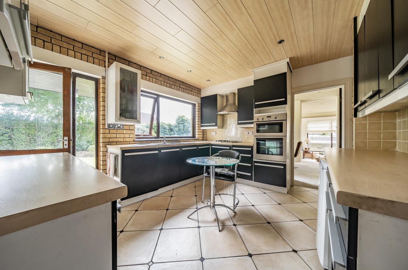 Warborough Close, Llanelli, SA15 3LH